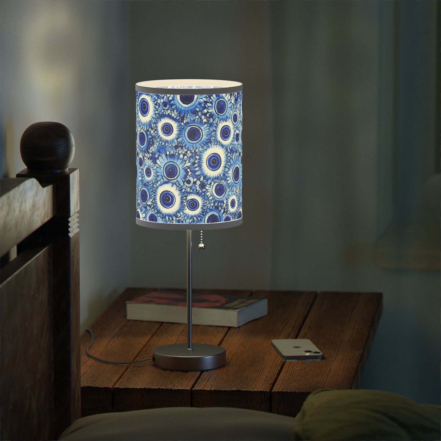 Portentous Pupil. Lamp on a Stand, US|CA plug