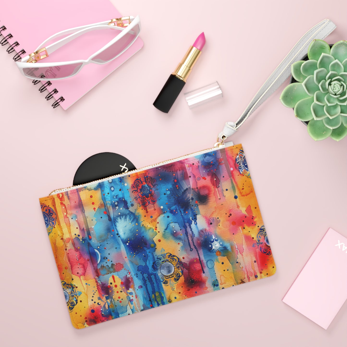 Hamsa bright Aura- - Stylish Accessory for Every Occasion