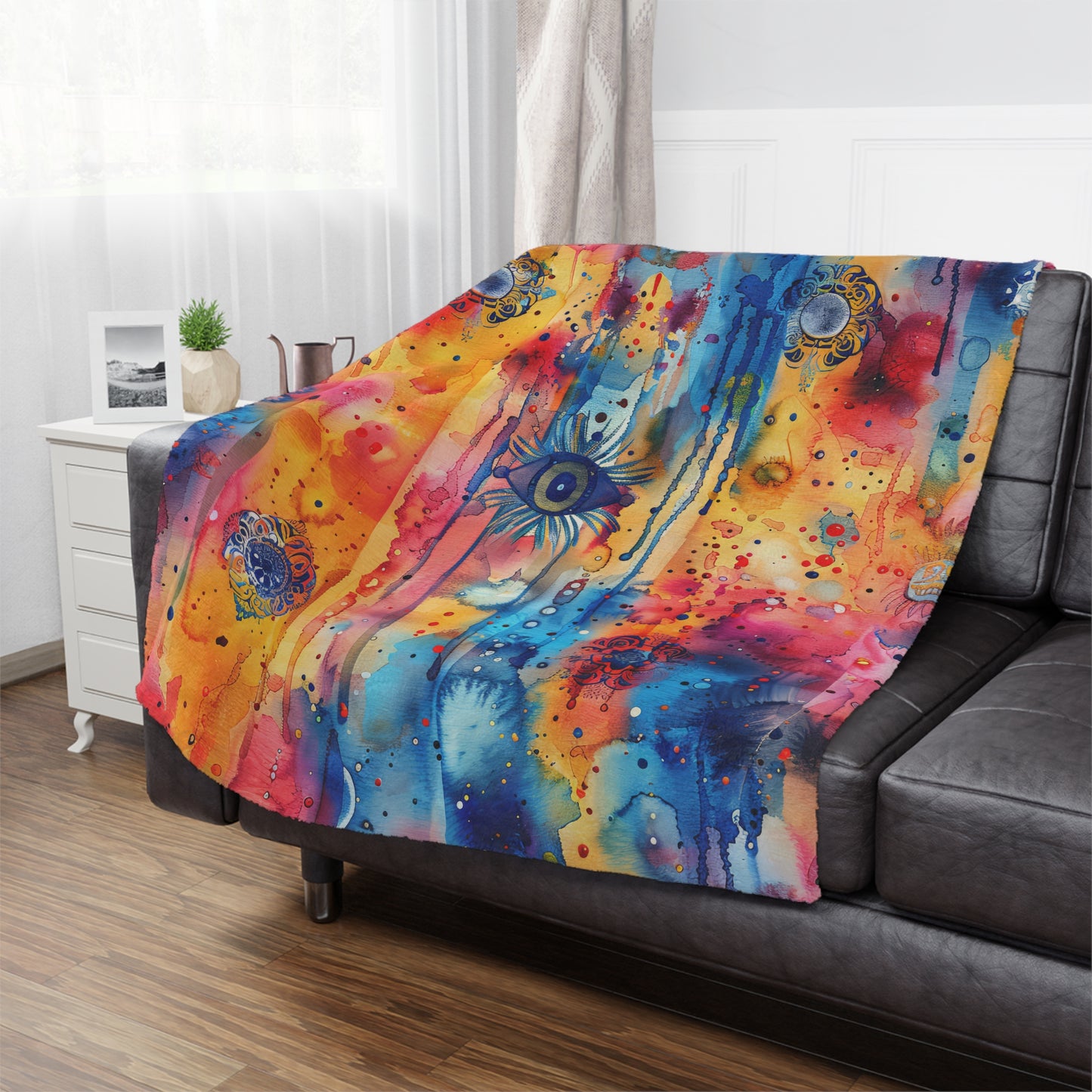 Hamsa right Aura. Cozy Artistic Microfiber Blanket.