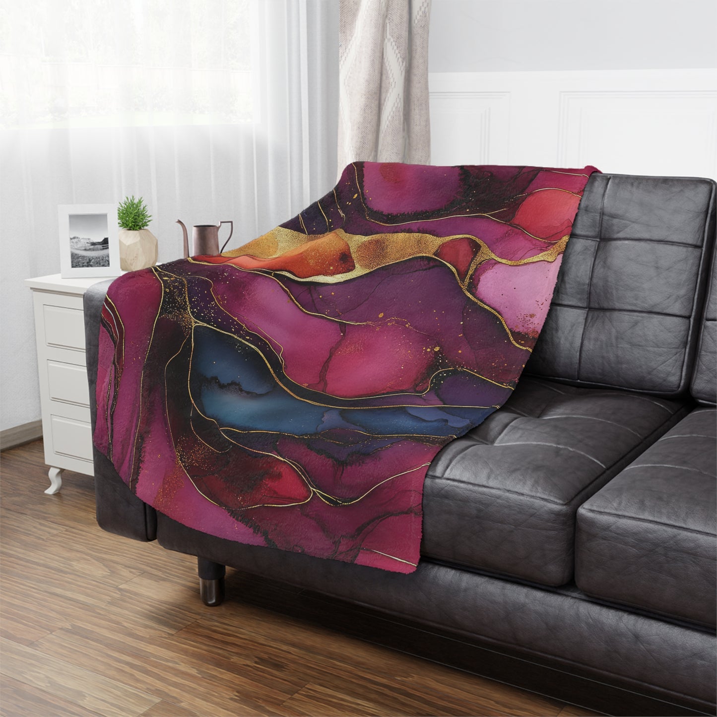 CherryRoyal. Cozy Artistic Microfiber Blanket -