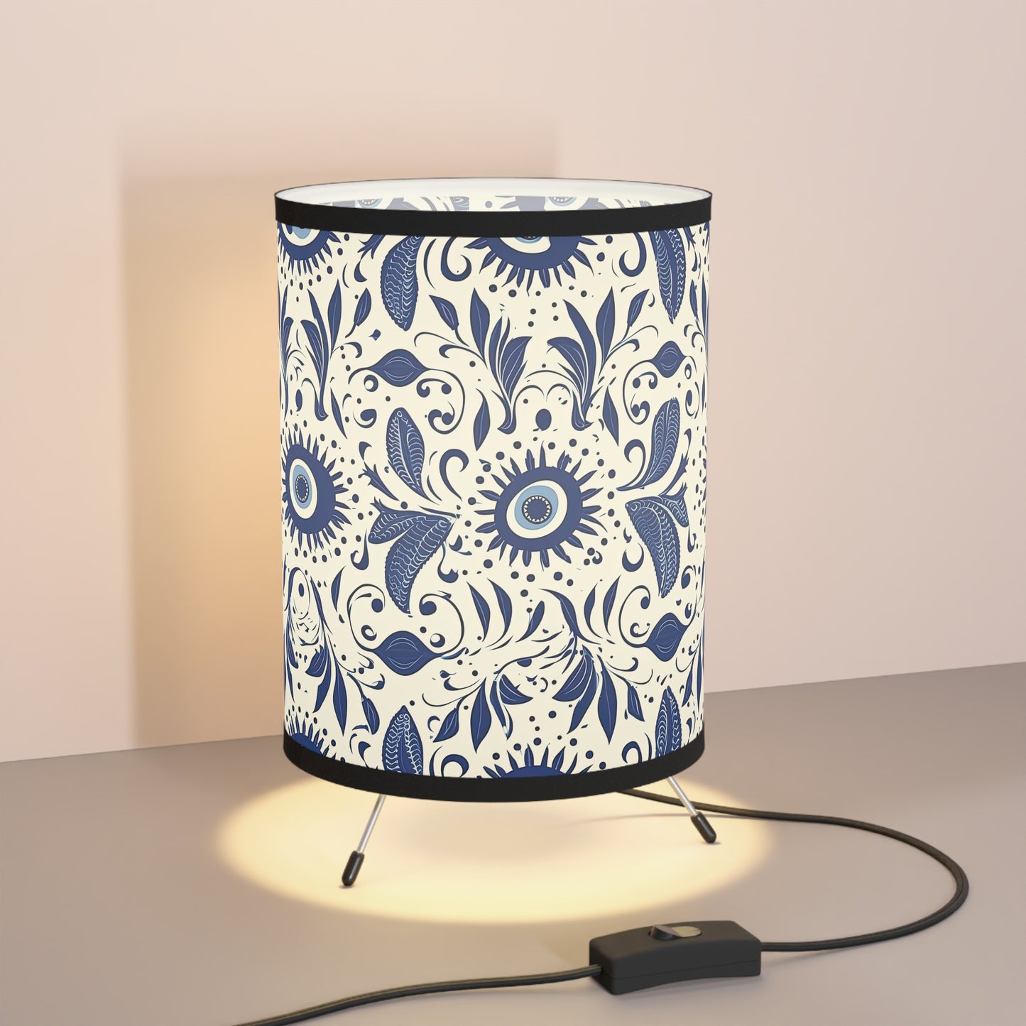 Beholder. Tripod Lamp with High-Res Printed Shade, US\CA plug