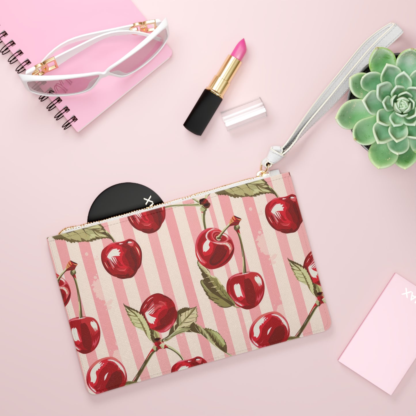 BlossomCherry.- Stylish Accessory for Every Occasion