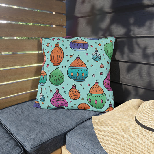 Serenade in Souk . Outdoor Pillows